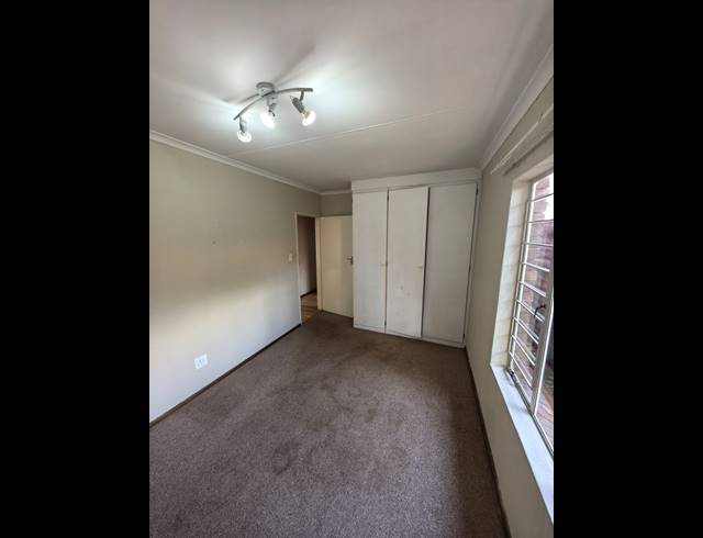 3 BEDROOM SECTIONAL TITLE FOR SALE IN WELTEVREDEN PARK